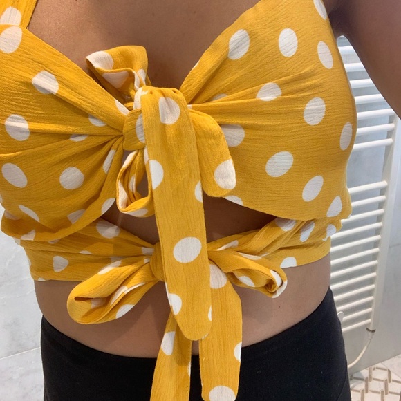 Poke-dot retro inspired top - Picture 2 of 3